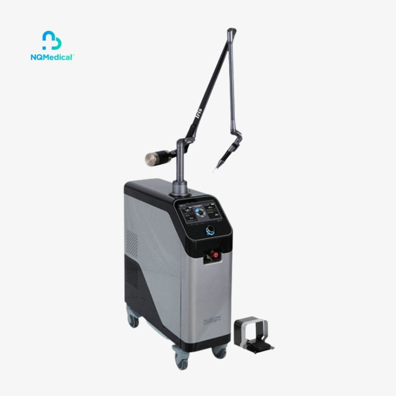 Máy Q-Switched ND:Yag Iris XP có thiết kế chắc chắn, mẫu mã sang trọng