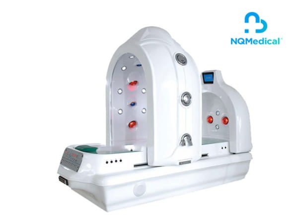 Phi thuyền tắm trắng hoàng gia